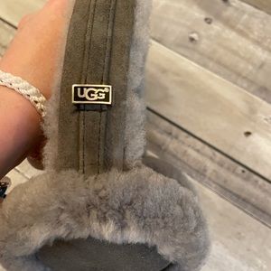 Grey UGG shearling earmuffs.